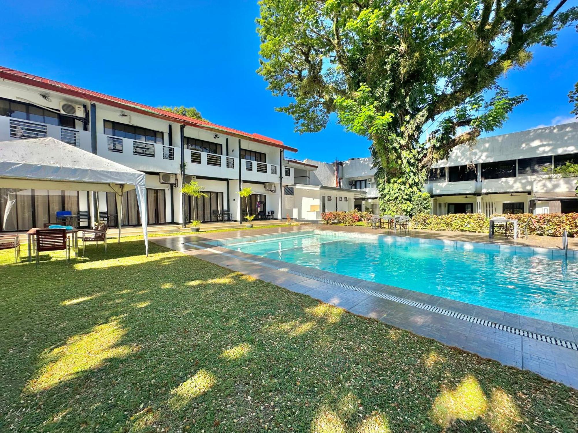 Fernando's Hotel Sorsogon Exterior foto